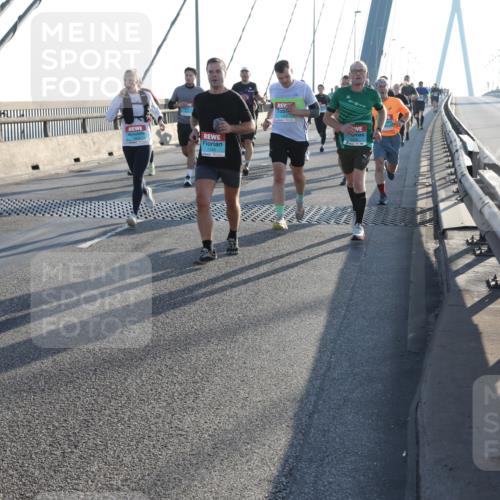 03.10.2025 - Köhlbrandbrückenlauf Yannick Fuchs http://msf.ph/oto/9175494 03.10.2025 08:24:33 Position 1  meine-sportfotos.de