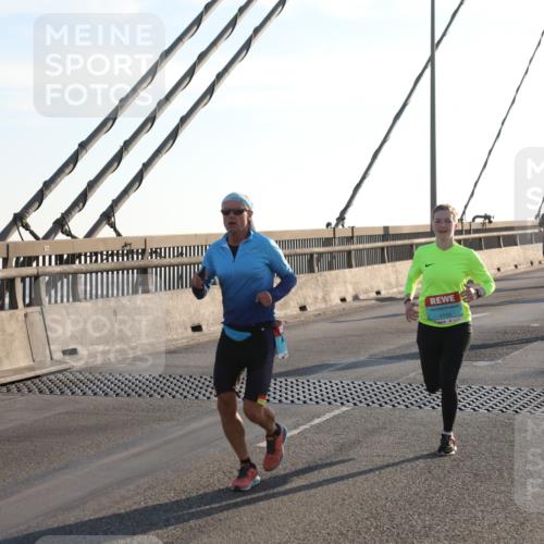 03.10.2025 - Köhlbrandbrückenlauf Yannick Fuchs http://msf.ph/oto/9175827 03.10.2025 08:24:57 Position 1 1110 meine-sportfotos.de