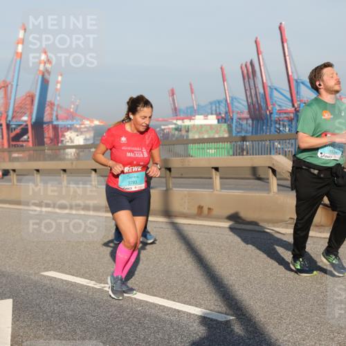 03.10.2025 - Köhlbrandbrückenlauf Yannick Fuchs http://msf.ph/oto/9175839 03.10.2025 08:45:45 Position 2 3793, 1534 meine-sportfotos.de