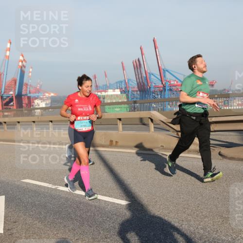 03.10.2025 - Köhlbrandbrückenlauf Yannick Fuchs http://msf.ph/oto/9175842 03.10.2025 08:45:45 Position 2 3793, 18 meine-sportfotos.de