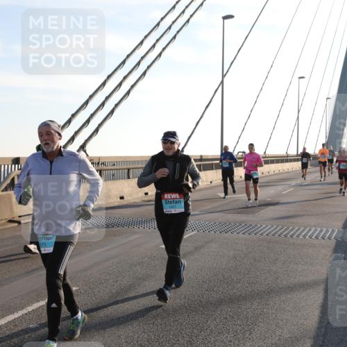 03.10.2025 - Köhlbrandbrückenlauf Yannick Fuchs http://msf.ph/oto/9175981 03.10.2025 08:25:17 Position 1 1073, 1457 meine-sportfotos.de
