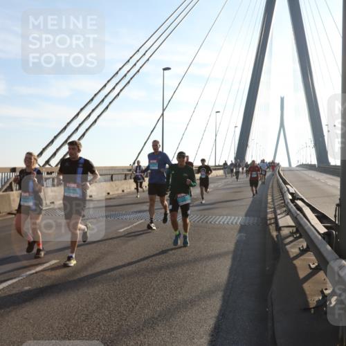 03.10.2025 - Köhlbrandbrückenlauf Yannick Fuchs http://msf.ph/oto/9176126 03.10.2025 08:25:29 Position 1  meine-sportfotos.de