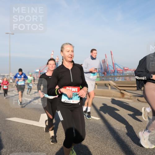 03.10.2025 - Köhlbrandbrückenlauf Yannick Fuchs http://msf.ph/oto/9176189 03.10.2025 08:46:22 Position 2  meine-sportfotos.de