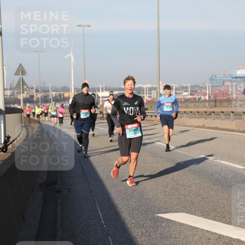 03.10.2025 - Köhlbrandbrückenlauf Yannick Fuchs http://msf.ph/oto/9176294 03.10.2025 08:46:36 Position 2 1771, 3 meine-sportfotos.de