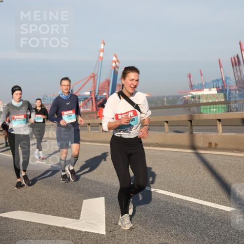 03.10.2025 - Köhlbrandbrückenlauf Yannick Fuchs http://msf.ph/oto/9176365 03.10.2025 08:46:42 Position 2 1439, 1455 meine-sportfotos.de
