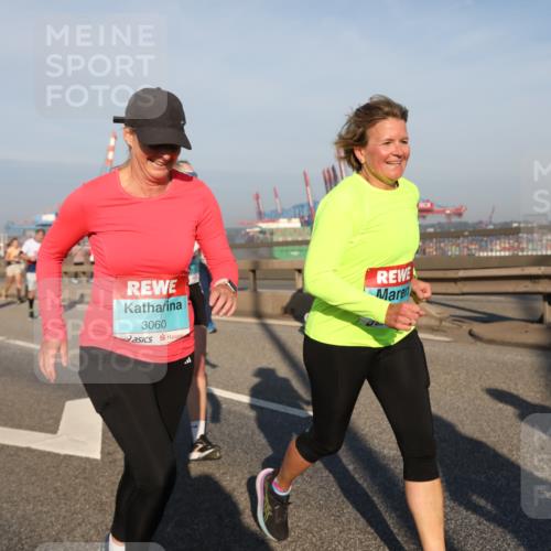 03.10.2025 - Köhlbrandbrückenlauf Yannick Fuchs http://msf.ph/oto/9176563 03.10.2025 08:46:58 Position 2 3060 meine-sportfotos.de