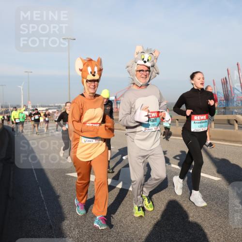 03.10.2025 - Köhlbrandbrückenlauf Yannick Fuchs http://msf.ph/oto/9176660 03.10.2025 08:47:05 Position 2 289, 1204 meine-sportfotos.de