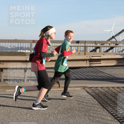 03.10.2025 - Köhlbrandbrückenlauf Yannick Fuchs http://msf.ph/oto/9176716 03.10.2025 08:47:10 Position 2  meine-sportfotos.de