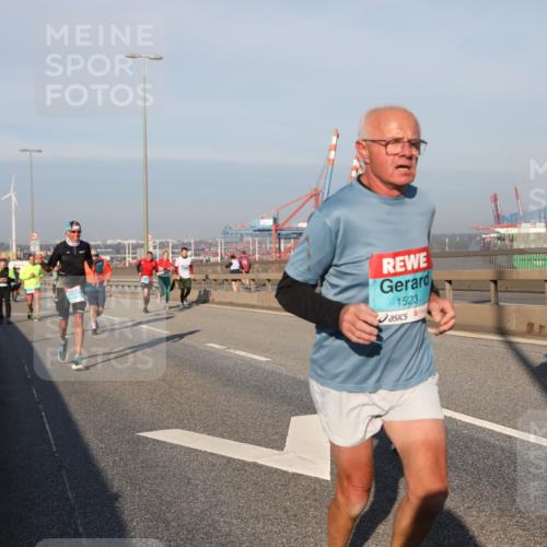 03.10.2025 - Köhlbrandbrückenlauf Yannick Fuchs http://msf.ph/oto/9176791 03.10.2025 08:47:17 Position 2 1523 meine-sportfotos.de