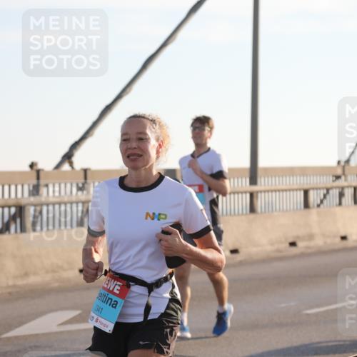 03.10.2025 - Köhlbrandbrückenlauf Yannick Fuchs http://msf.ph/oto/9176853 03.10.2025 08:26:37 Position 1 3341 meine-sportfotos.de