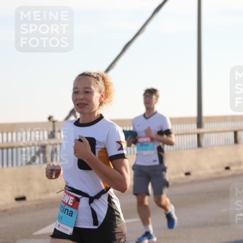 03.10.2025 - Köhlbrandbrückenlauf Yannick Fuchs http://msf.ph/oto/9176856 03.10.2025 08:26:37 Position 1 341 meine-sportfotos.de