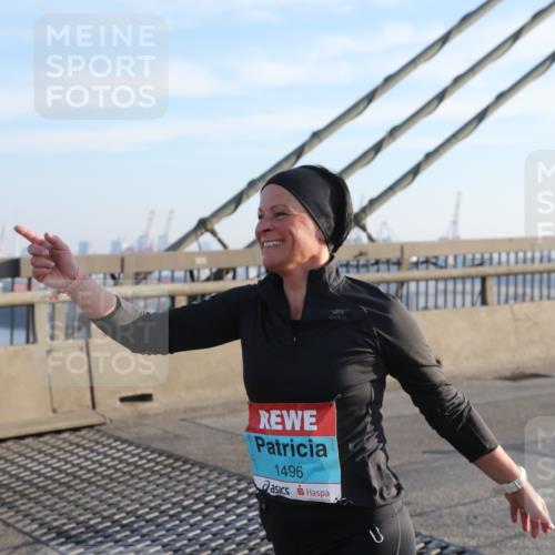 03.10.2025 - Köhlbrandbrückenlauf Yannick Fuchs http://msf.ph/oto/9177091 03.10.2025 08:27:12 Position 1 600047, 1496, 9 meine-sportfotos.de