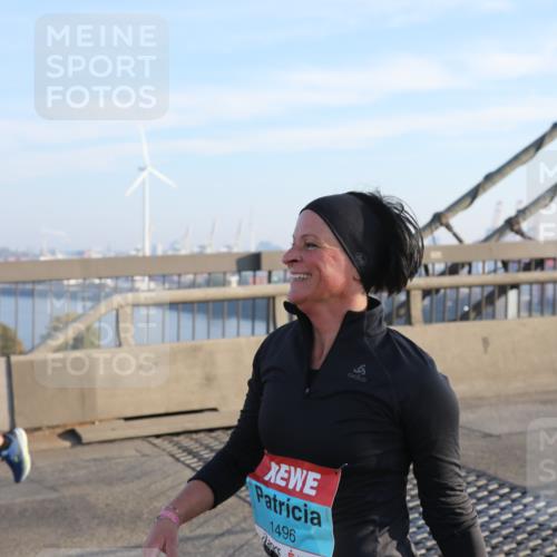 03.10.2025 - Köhlbrandbrückenlauf Yannick Fuchs http://msf.ph/oto/9177094 03.10.2025 08:27:12 Position 1 1496 meine-sportfotos.de