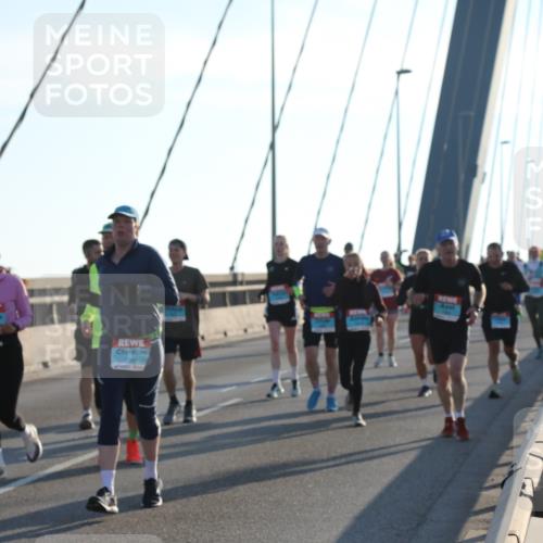 03.10.2025 - Köhlbrandbrückenlauf Yannick Fuchs http://msf.ph/oto/9177296 03.10.2025 08:27:37 Position 1  meine-sportfotos.de