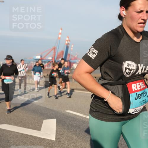 03.10.2025 - Köhlbrandbrückenlauf Yannick Fuchs http://msf.ph/oto/9177353 03.10.2025 08:48:23 Position 2 1773 meine-sportfotos.de