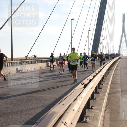 03.10.2025 - Köhlbrandbrückenlauf Yannick Fuchs http://msf.ph/oto/9177355 03.10.2025 08:27:45 Position 1  meine-sportfotos.de
