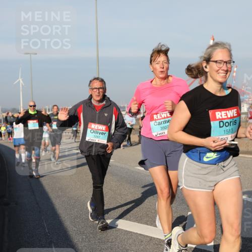 03.10.2025 - Köhlbrandbrückenlauf Yannick Fuchs http://msf.ph/oto/9177632 03.10.2025 08:48:51 Position 2 3507, 1287, 1513 meine-sportfotos.de