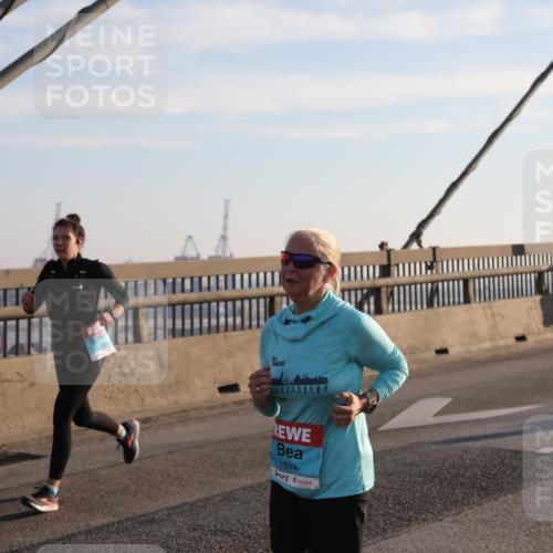 03.10.2025 - Köhlbrandbrückenlauf Yannick Fuchs http://msf.ph/oto/9177706 03.10.2025 08:29:42 Position 1 1066, 1514 meine-sportfotos.de