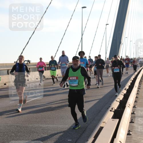 03.10.2025 - Köhlbrandbrückenlauf Yannick Fuchs http://msf.ph/oto/9177819 03.10.2025 08:29:52 Position 1 2034, 1674 meine-sportfotos.de