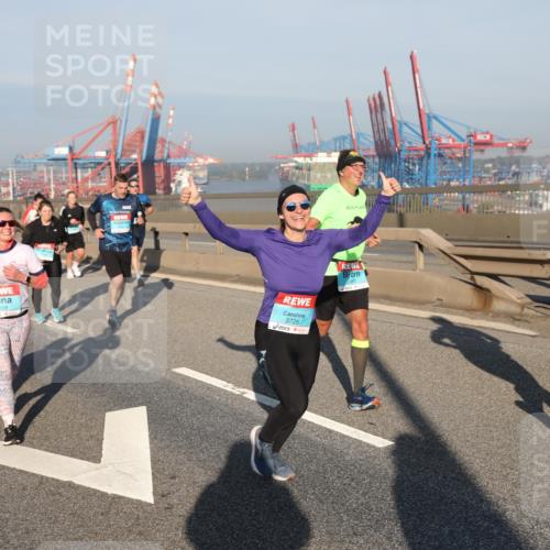 03.10.2025 - Köhlbrandbrückenlauf Yannick Fuchs http://msf.ph/oto/9178206 03.10.2025 08:49:46 Position 2 1659, 3726 meine-sportfotos.de
