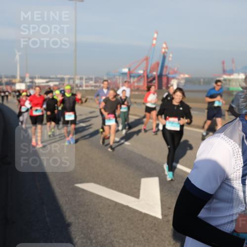 03.10.2025 - Köhlbrandbrückenlauf Yannick Fuchs http://msf.ph/oto/9178231 03.10.2025 08:49:48 Position 2  meine-sportfotos.de