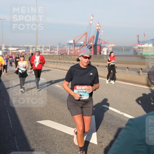03.10.2025 - Köhlbrandbrückenlauf Yannick Fuchs http://msf.ph/oto/9178485 03.10.2025 08:50:12 Position 2 884 meine-sportfotos.de