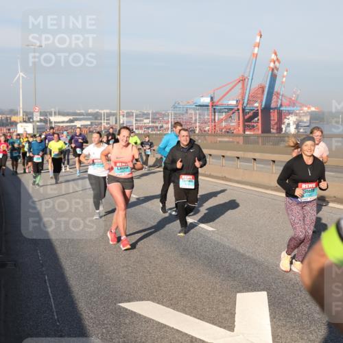 03.10.2025 - Köhlbrandbrückenlauf Yannick Fuchs http://msf.ph/oto/9178717 03.10.2025 08:50:38 Position 2  meine-sportfotos.de