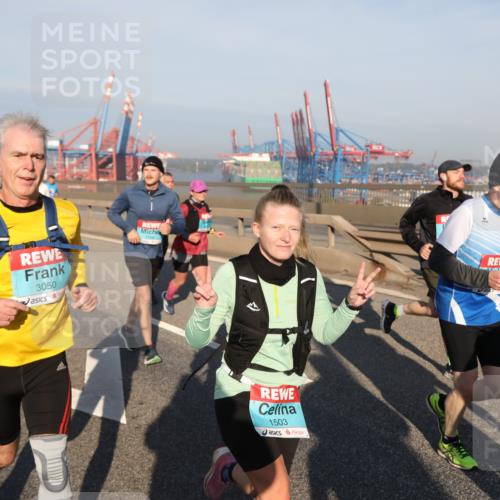 03.10.2025 - Köhlbrandbrückenlauf Yannick Fuchs http://msf.ph/oto/9178814 03.10.2025 08:50:49 Position 2 3050, 1503 meine-sportfotos.de