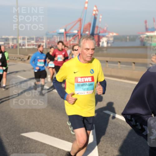 03.10.2025 - Köhlbrandbrückenlauf Yannick Fuchs http://msf.ph/oto/9178863 03.10.2025 08:50:55 Position 2 619 meine-sportfotos.de