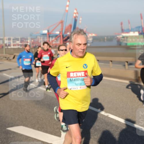 03.10.2025 - Köhlbrandbrückenlauf Yannick Fuchs http://msf.ph/oto/9178865 03.10.2025 08:50:55 Position 2 1619 meine-sportfotos.de