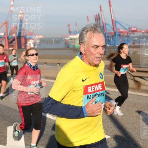 03.10.2025 - Köhlbrandbrückenlauf Yannick Fuchs http://msf.ph/oto/9178869 03.10.2025 08:50:55 Position 2 1610 meine-sportfotos.de
