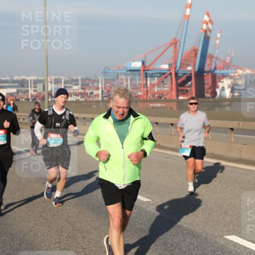 03.10.2025 - Köhlbrandbrückenlauf Yannick Fuchs http://msf.ph/oto/9178889 03.10.2025 08:50:58 Position 2  meine-sportfotos.de