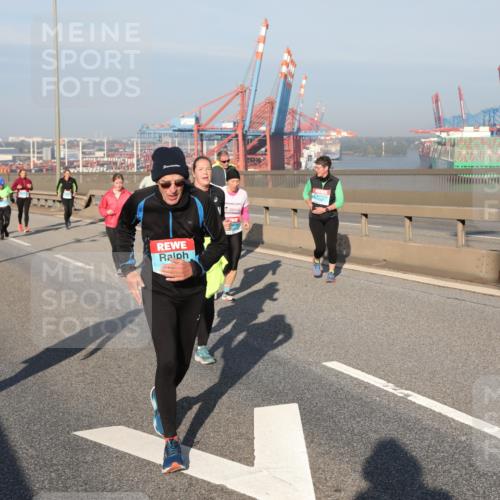 03.10.2025 - Köhlbrandbrückenlauf Yannick Fuchs http://msf.ph/oto/9179305 03.10.2025 08:51:59 Position 2  meine-sportfotos.de