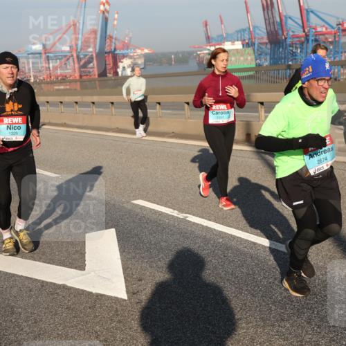 03.10.2025 - Köhlbrandbrückenlauf Yannick Fuchs http://msf.ph/oto/9179366 03.10.2025 08:52:07 Position 2 1329, 1597, 2674 meine-sportfotos.de