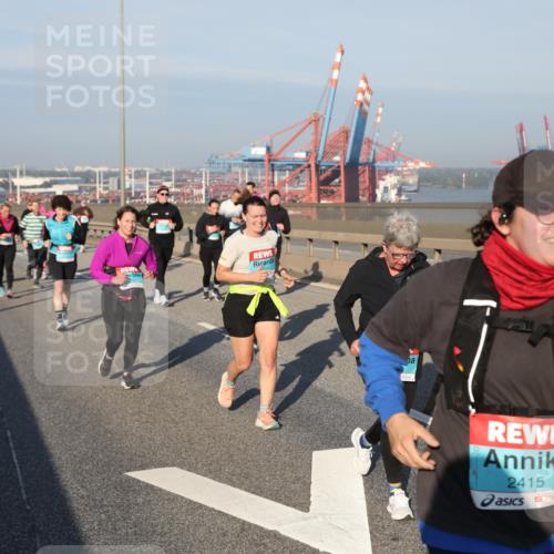03.10.2025 - Köhlbrandbrückenlauf Yannick Fuchs http://msf.ph/oto/9179646 03.10.2025 08:52:42 Position 2 2415 meine-sportfotos.de