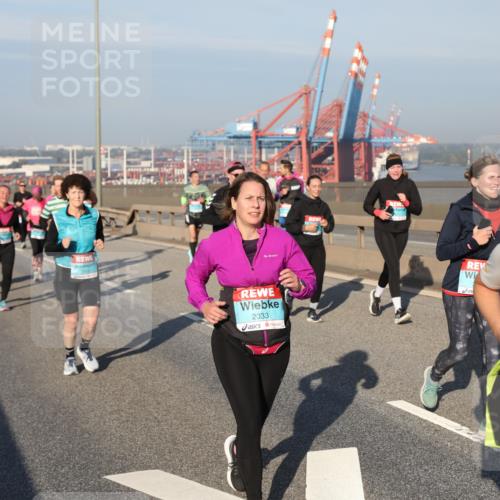 03.10.2025 - Köhlbrandbrückenlauf Yannick Fuchs http://msf.ph/oto/9179657 03.10.2025 08:52:44 Position 2 2033, 3222 meine-sportfotos.de