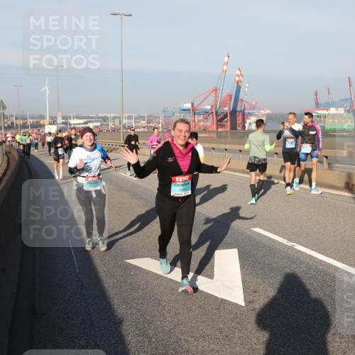 03.10.2025 - Köhlbrandbrückenlauf Yannick Fuchs http://msf.ph/oto/9179695 03.10.2025 08:52:48 Position 2 1414 meine-sportfotos.de