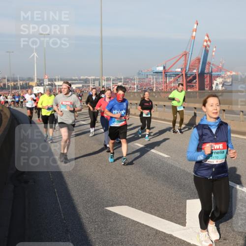 03.10.2025 - Köhlbrandbrückenlauf Yannick Fuchs http://msf.ph/oto/9179821 03.10.2025 08:53:04 Position 2 3170 meine-sportfotos.de