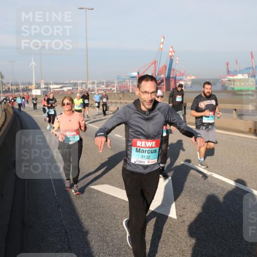 03.10.2025 - Köhlbrandbrückenlauf Yannick Fuchs http://msf.ph/oto/9180212 03.10.2025 08:53:54 Position 2 3132 meine-sportfotos.de