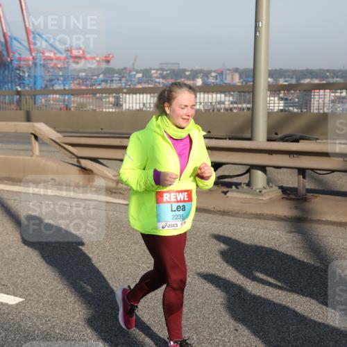 03.10.2025 - Köhlbrandbrückenlauf Yannick Fuchs http://msf.ph/oto/9180231 03.10.2025 08:53:57 Position 2 2235, 18 meine-sportfotos.de