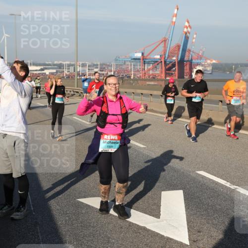 03.10.2025 - Köhlbrandbrückenlauf Yannick Fuchs http://msf.ph/oto/9180371 03.10.2025 08:54:28 Position 2 1509 meine-sportfotos.de