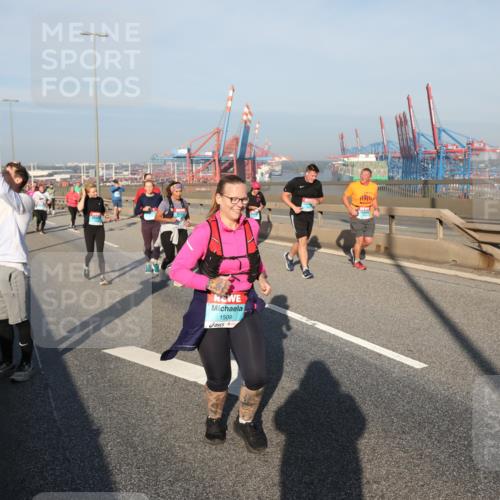 03.10.2025 - Köhlbrandbrückenlauf Yannick Fuchs http://msf.ph/oto/9180377 03.10.2025 08:54:28 Position 2 1509 meine-sportfotos.de