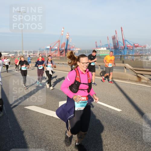03.10.2025 - Köhlbrandbrückenlauf Yannick Fuchs http://msf.ph/oto/9180381 03.10.2025 08:54:29 Position 2 1509 meine-sportfotos.de