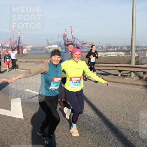 03.10.2025 - Köhlbrandbrückenlauf Yannick Fuchs http://msf.ph/oto/9180654 03.10.2025 08:55:08 Position 2 2296, 2213 meine-sportfotos.de