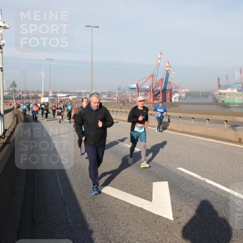 03.10.2025 - Köhlbrandbrückenlauf Yannick Fuchs http://msf.ph/oto/9180799 03.10.2025 08:55:22 Position 2  meine-sportfotos.de