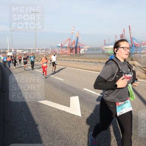 03.10.2025 - Köhlbrandbrückenlauf Yannick Fuchs http://msf.ph/oto/9180823 03.10.2025 08:55:25 Position 2 7, 2031 meine-sportfotos.de
