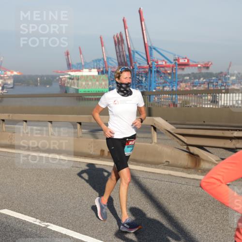 03.10.2025 - Köhlbrandbrückenlauf Yannick Fuchs http://msf.ph/oto/9180842 03.10.2025 08:55:29 Position 2 307 meine-sportfotos.de
