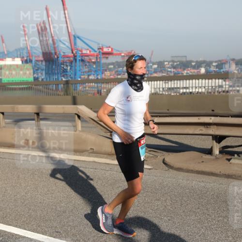 03.10.2025 - Köhlbrandbrückenlauf Yannick Fuchs http://msf.ph/oto/9180849 03.10.2025 08:55:29 Position 2 118 meine-sportfotos.de