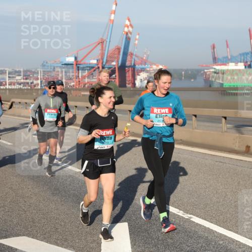 03.10.2025 - Köhlbrandbrückenlauf Yannick Fuchs http://msf.ph/oto/9180853 03.10.2025 08:55:30 Position 2 019, 2038 meine-sportfotos.de
