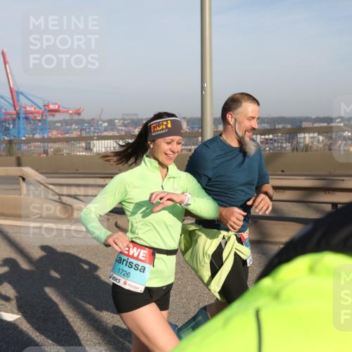 03.10.2025 - Köhlbrandbrückenlauf Yannick Fuchs http://msf.ph/oto/9180940 03.10.2025 08:55:41 Position 2 1726 meine-sportfotos.de